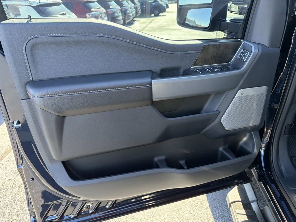 Used 2024 Ford F250 Lariat w/ Lariat Ultimate Package image 21