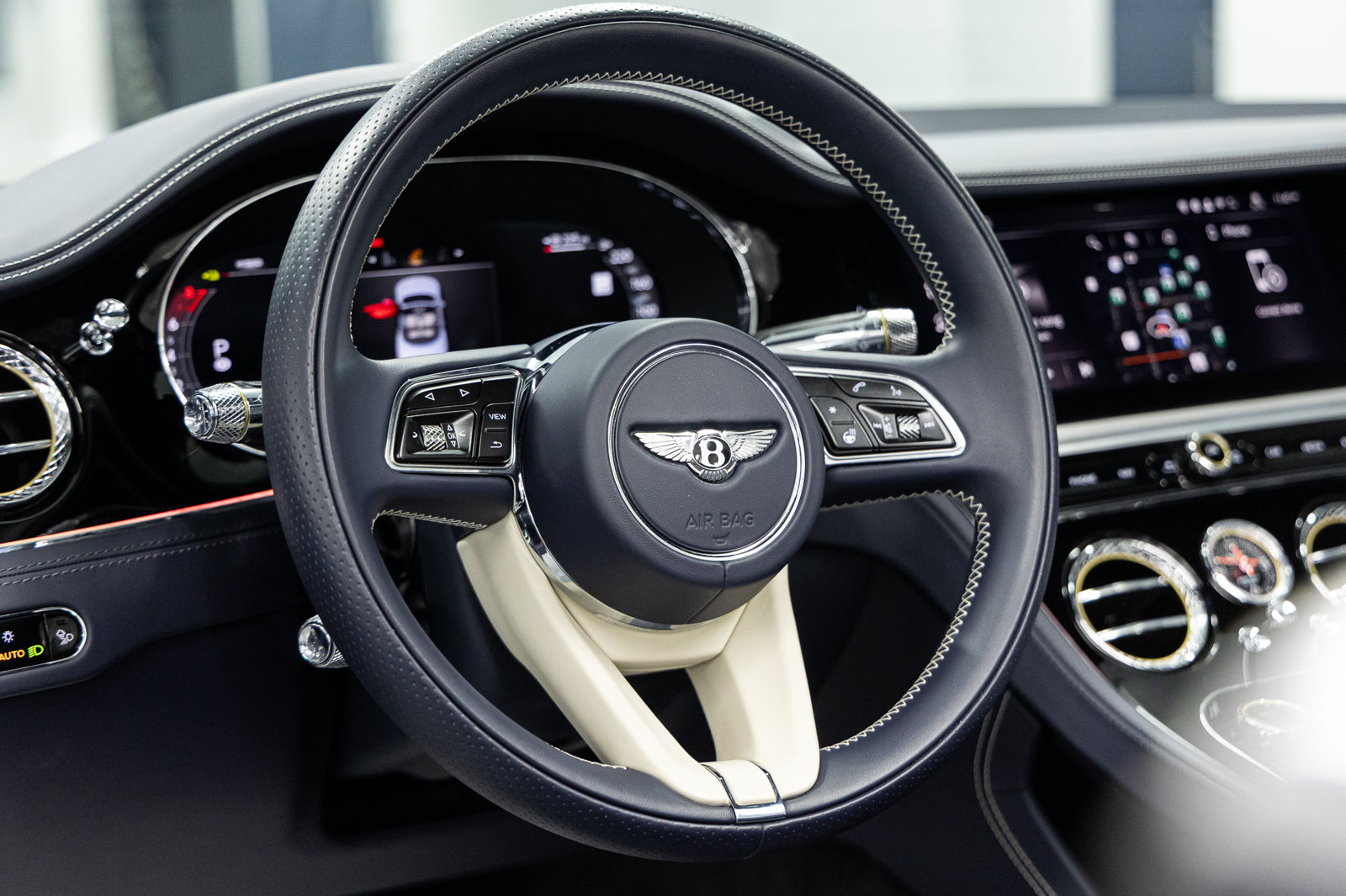 Certified 2025 Bentley Continental GT Speed w/ First Edition Specification AWD/4WD image 39