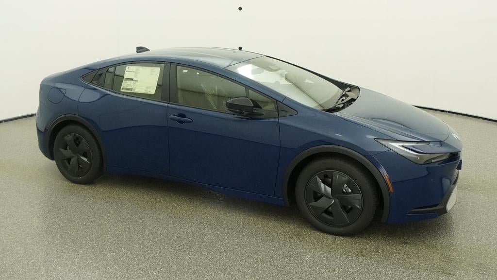 New 2027 Toyota Prius Plug-In Hybrid FWD image 12
