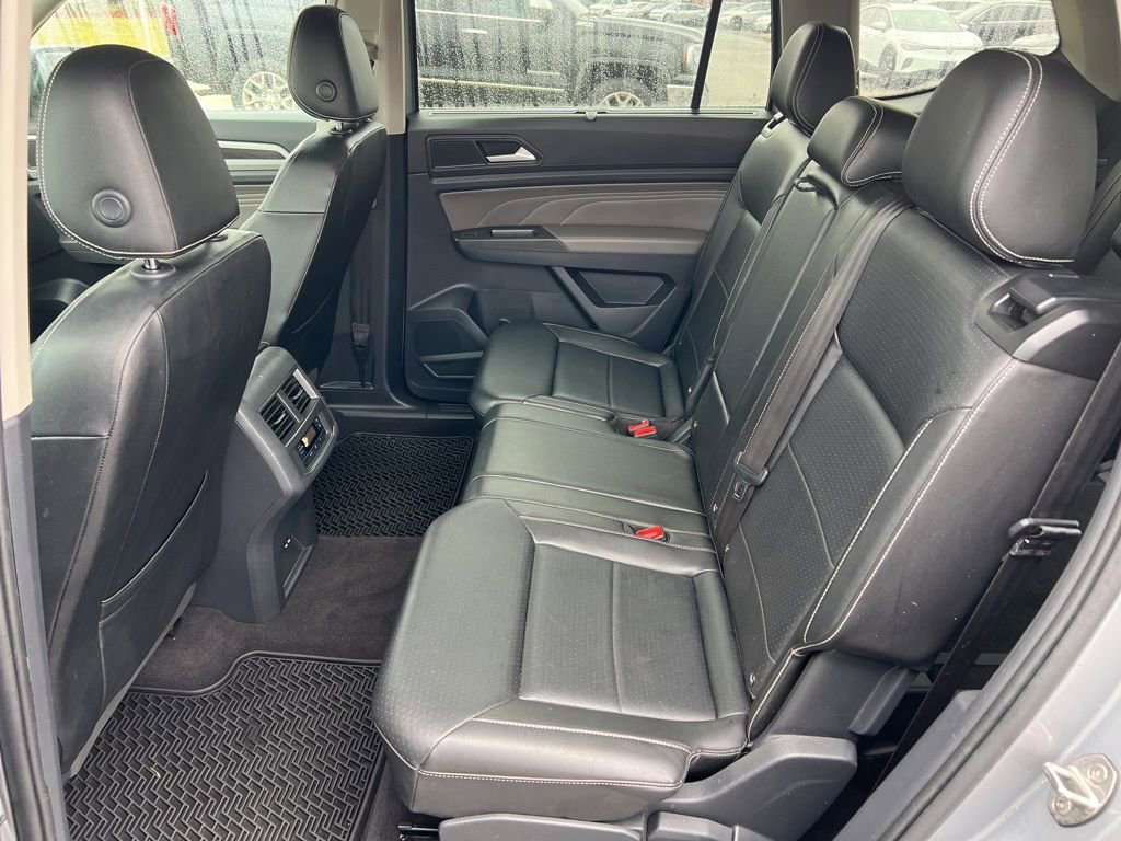 Used 2022 Volkswagen Atlas SE image 25