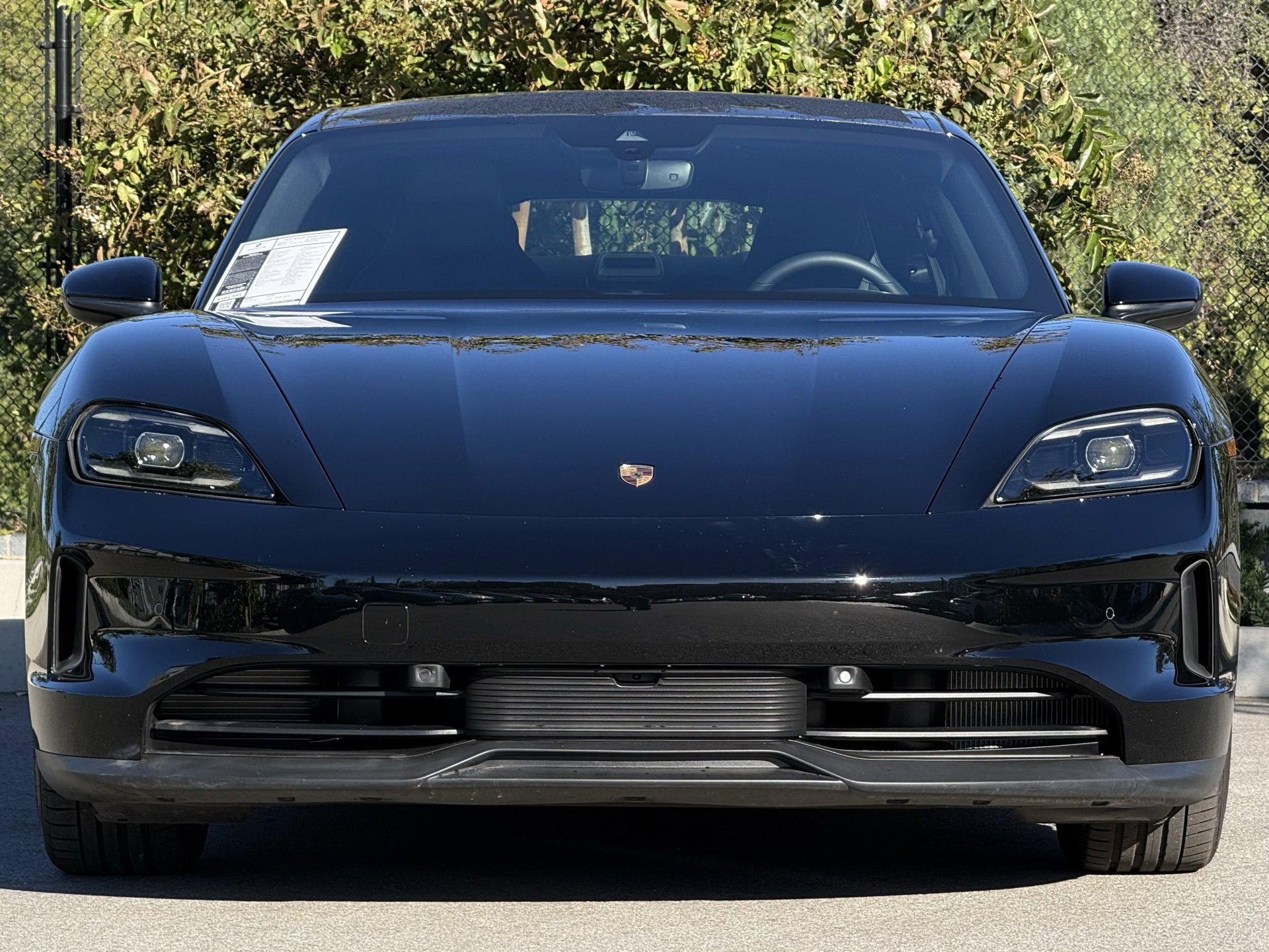 Used 2025 Porsche Taycan image 10