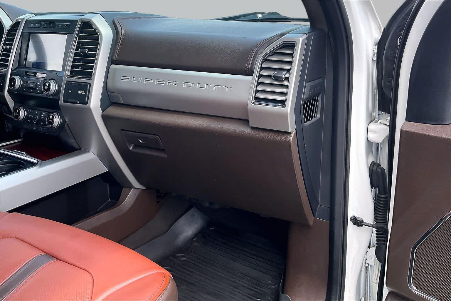 Used 2020 Ford F250 King Ranch w/ King Ranch Ultimate Package AWD/4WD image 18