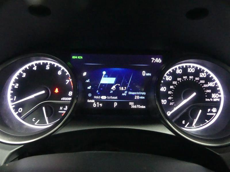 Used 2021 Toyota Camry SE w/ Cold Weather Package image 32