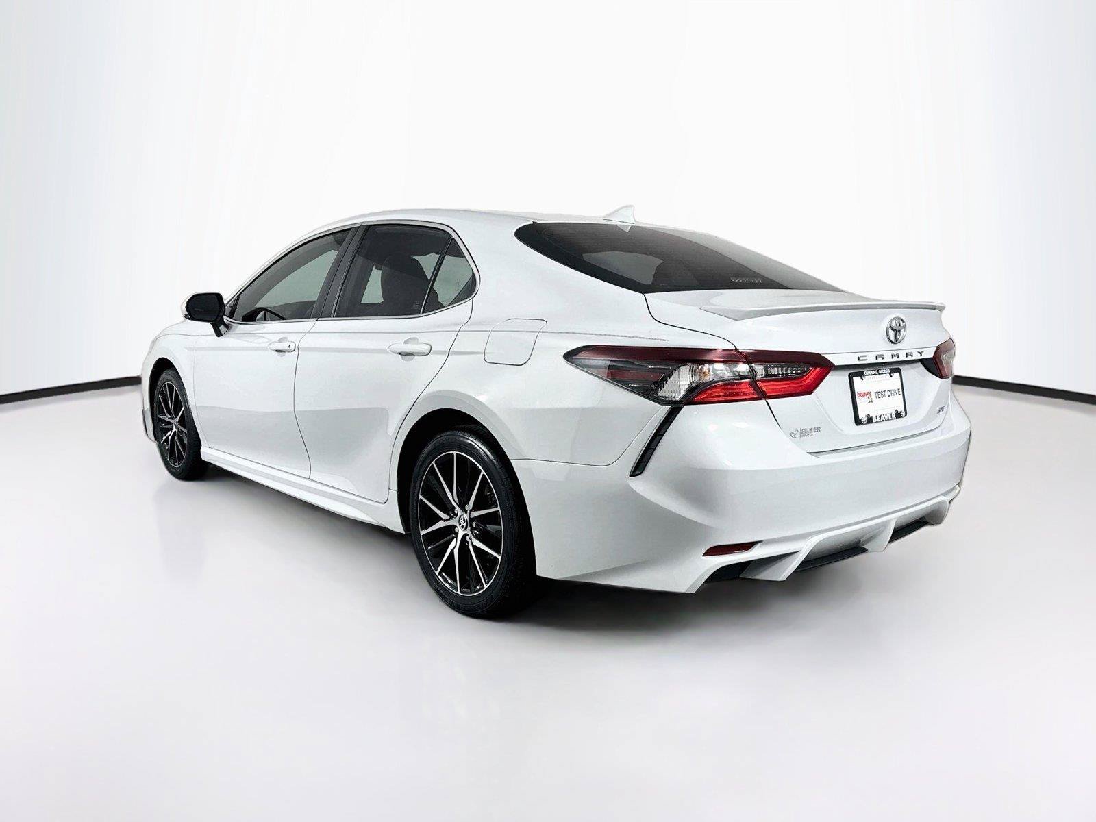 Certified 2024 Toyota Camry SE FWD image 11