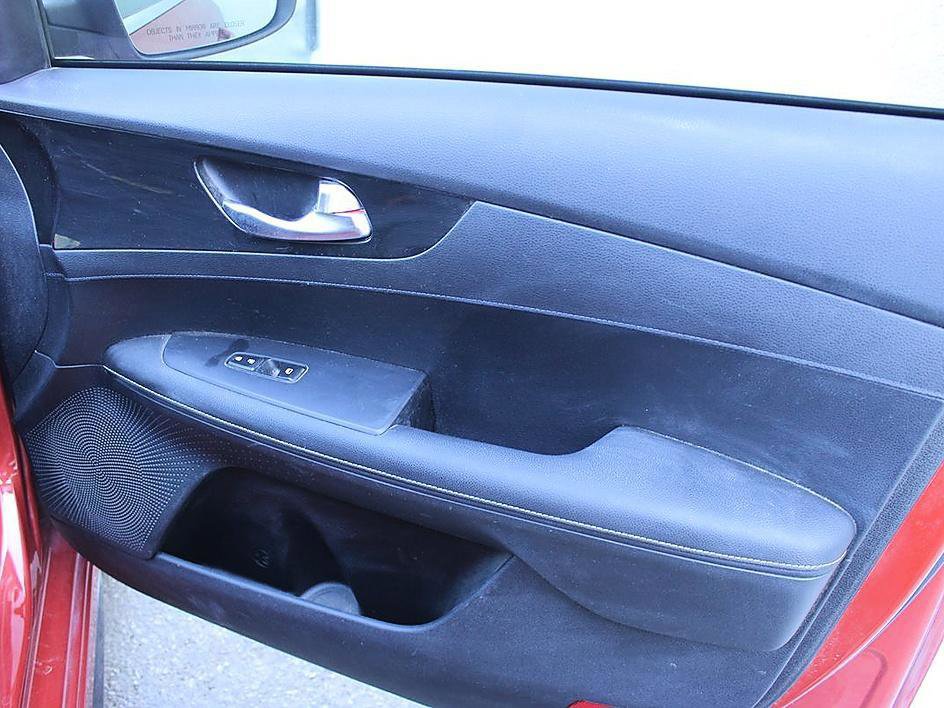 Used 2020 Kia Forte GT-Line FWD image 18