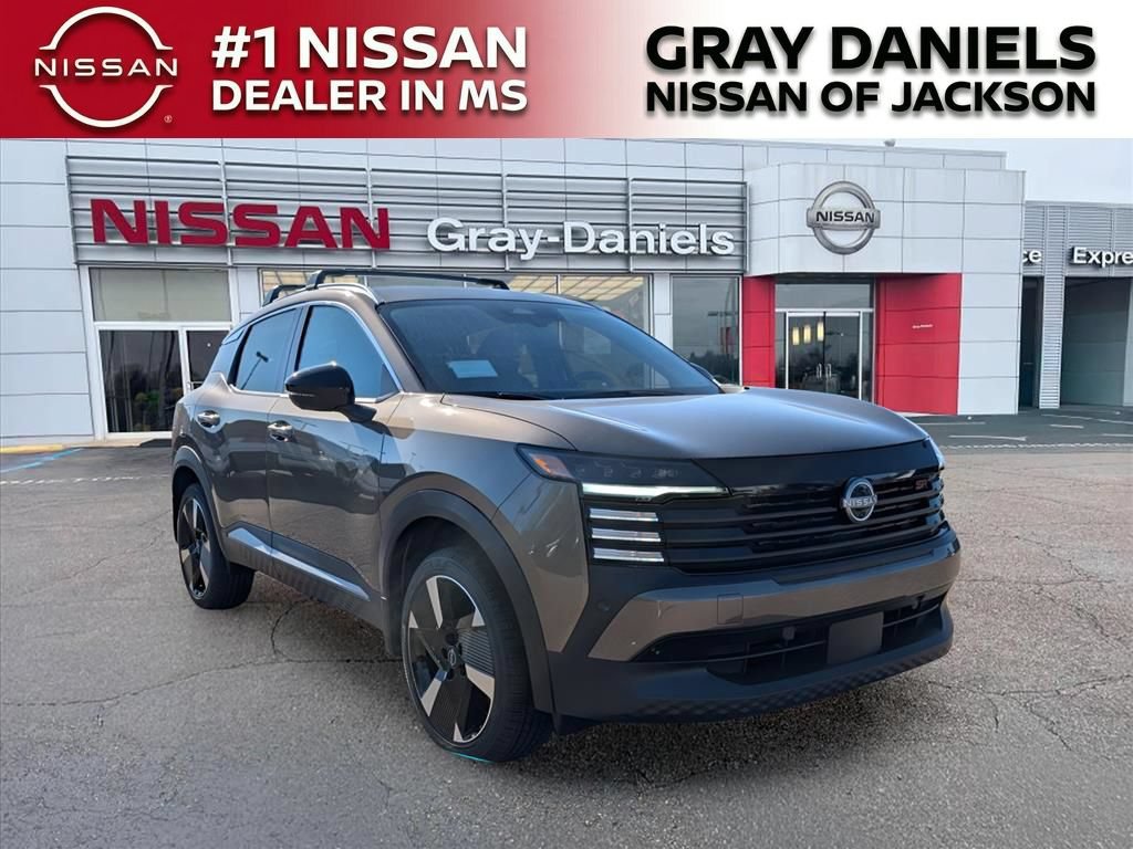 New 2026 Nissan Kicks SR w/ Cold Weather Package FWD image 1