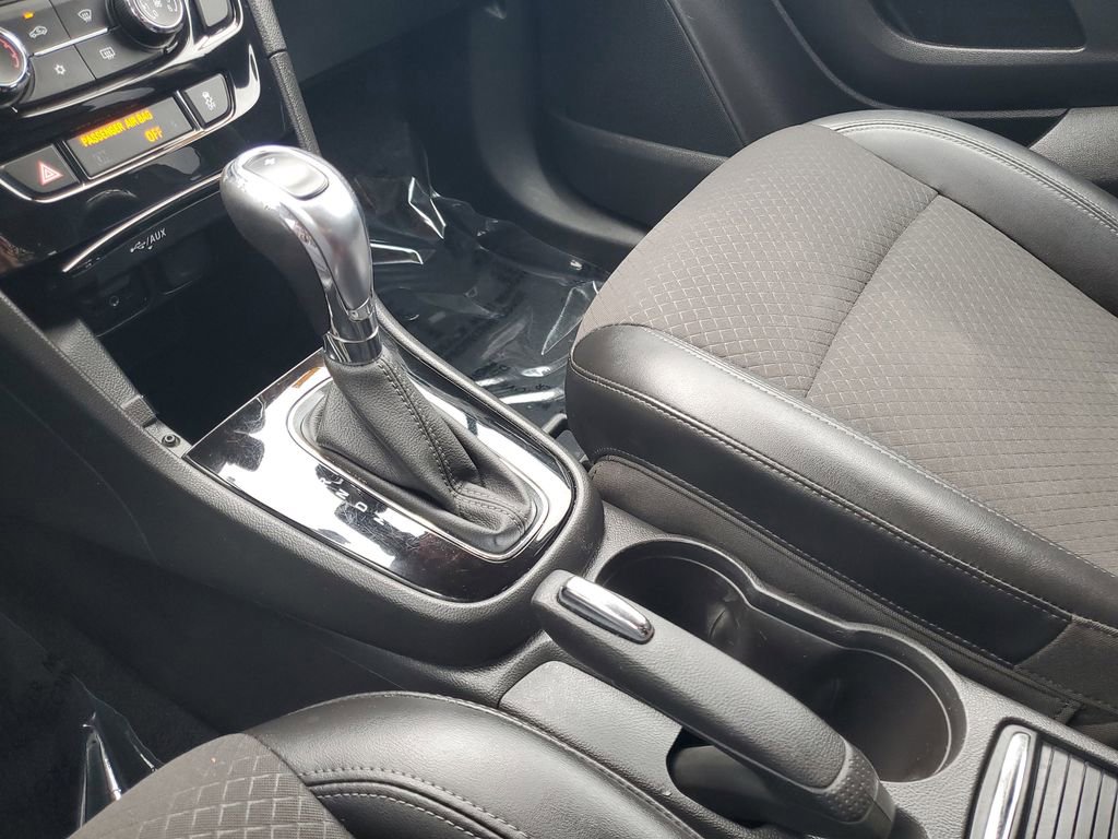 Used 2019 Buick Encore Preferred image 19