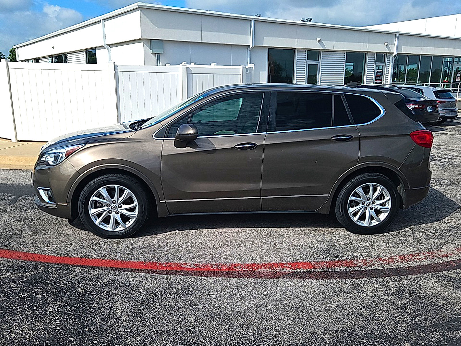 Used 2019 Buick Envision Preferred FWD image 3