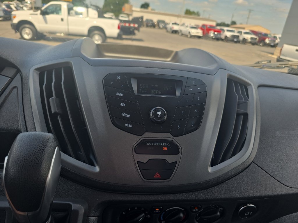 Used 2016 Ford Transit 250 Base image 25