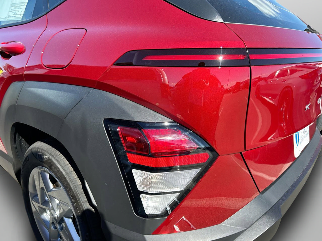 New 2026 Hyundai Kona SE FWD image 8
