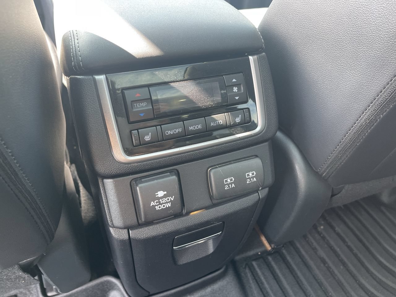 Used 2022 Subaru Ascent Touring w/ Popular Package #2A AWD/4WD image 22