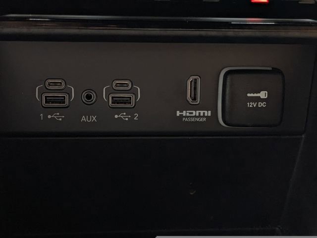 Used 2025 Jeep Grand Cherokee Summit image 31