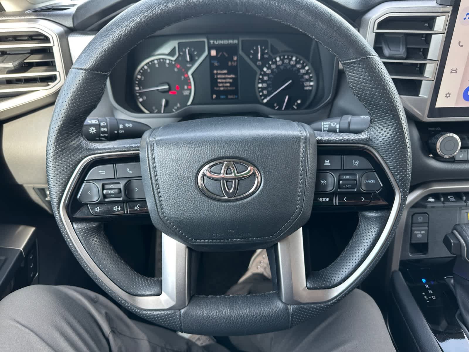 Used 2023 Toyota Tundra Limited AWD/4WD image 13