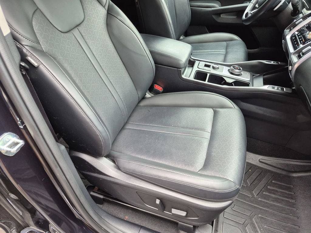 Certified 2023 Kia Sorento EX AWD/4WD image 27