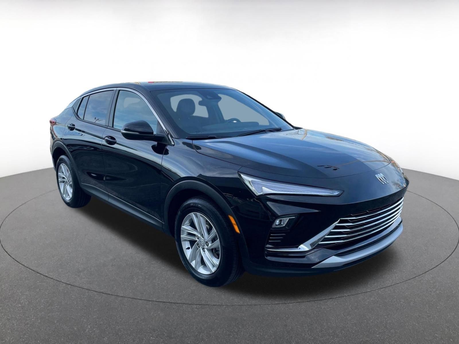 Used 2025 Buick Envista Preferred image 1