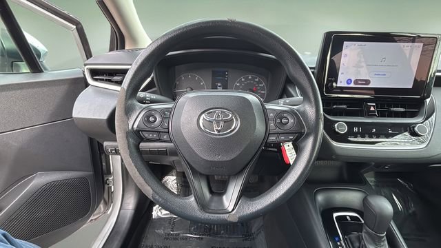 Used 2023 Toyota Corolla LE image 10