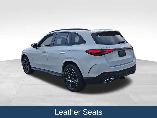 Used 2023 Mercedes-Benz GLC 300 4MATIC image 5
