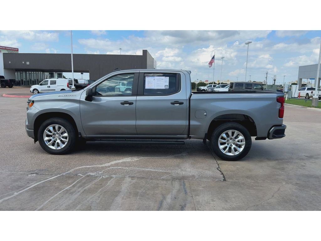 Used 2024 Chevrolet Silverado 1500 Custom RWD image 5