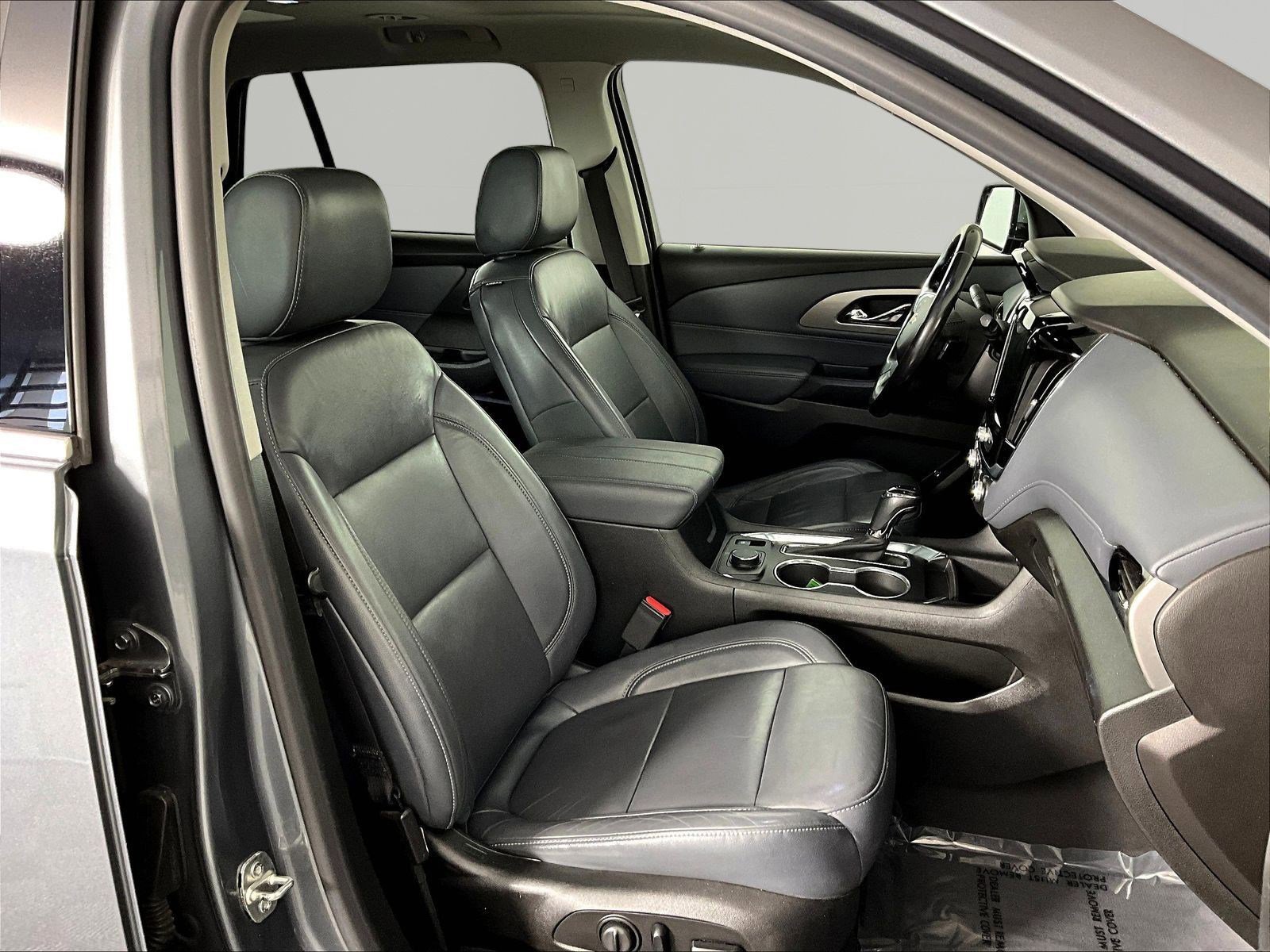 Used 2019 Chevrolet Traverse LT w/ LT Premium Package FWD image 30