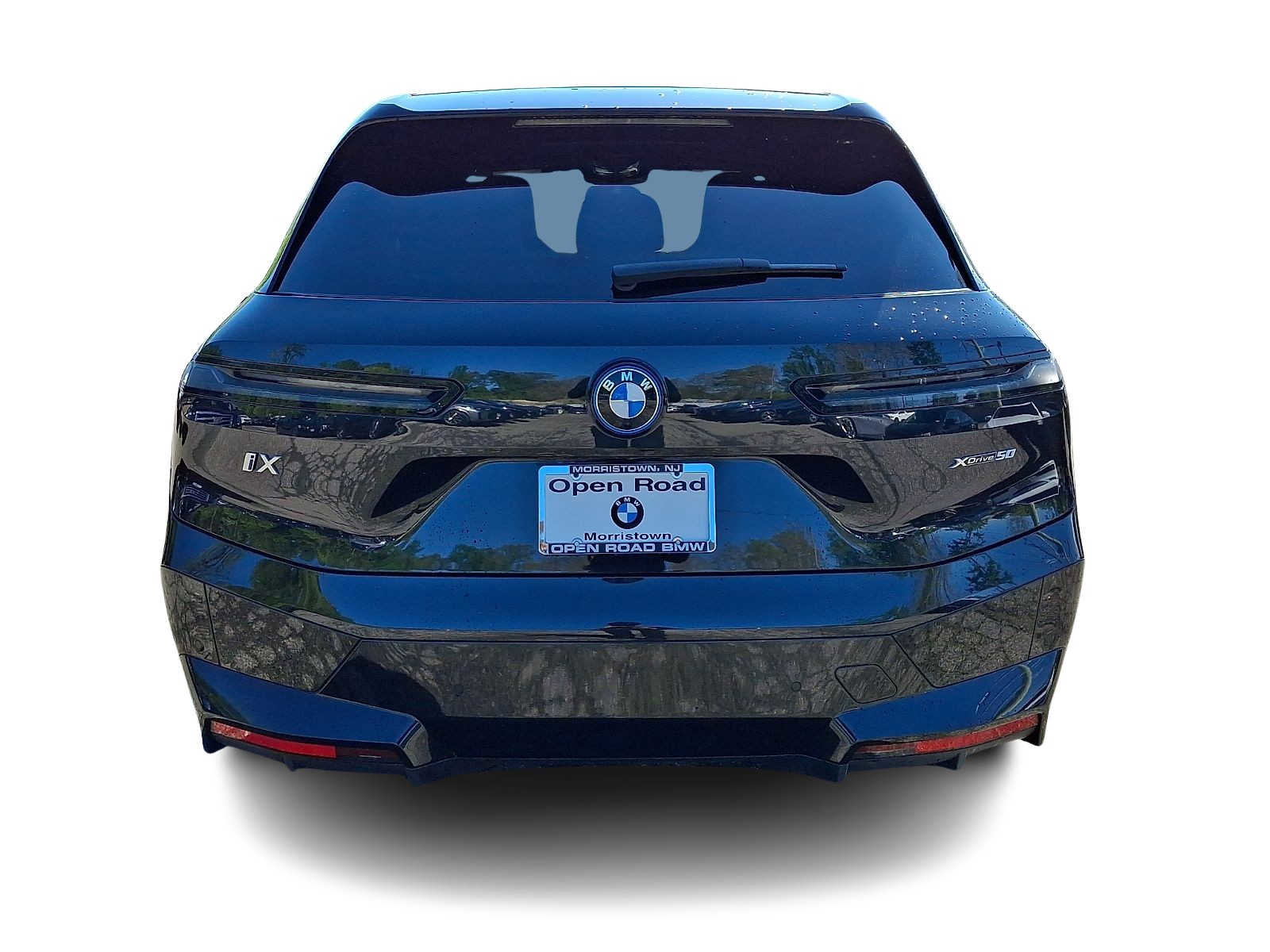 Certified 2024 BMW iX xDrive50 w/ Sport Package AWD/4WD image 5
