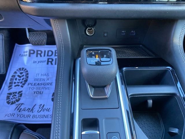 Used 2022 Nissan Pathfinder Platinum w/ Lighting Package (N92) image 34