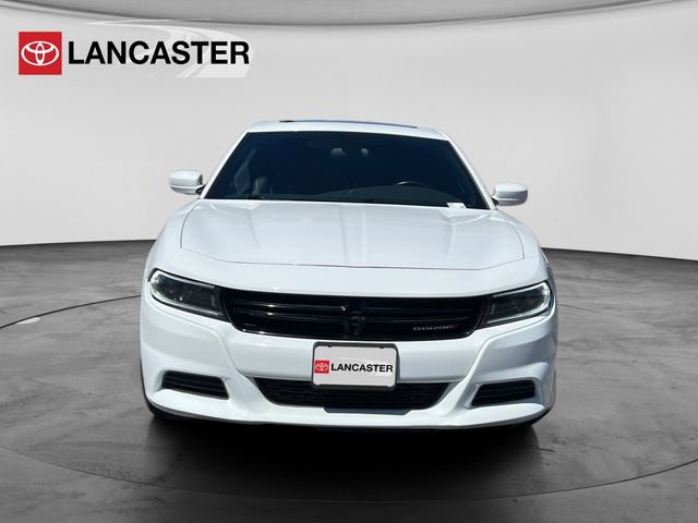 Used 2022 Dodge Charger SXT w/ Leather Interior Group image 2