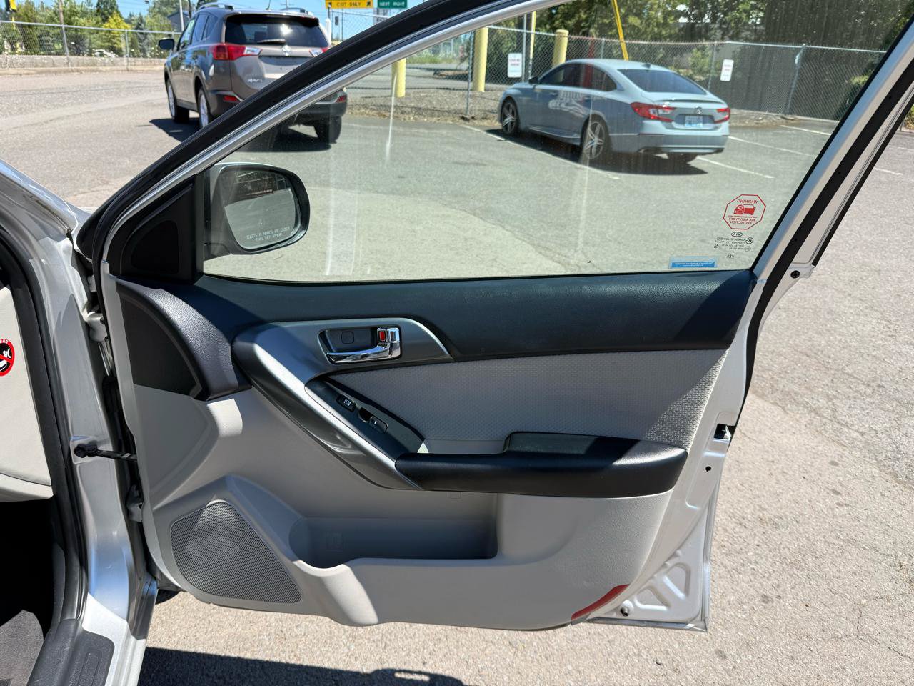 Used 2013 Kia Forte EX FWD image 17