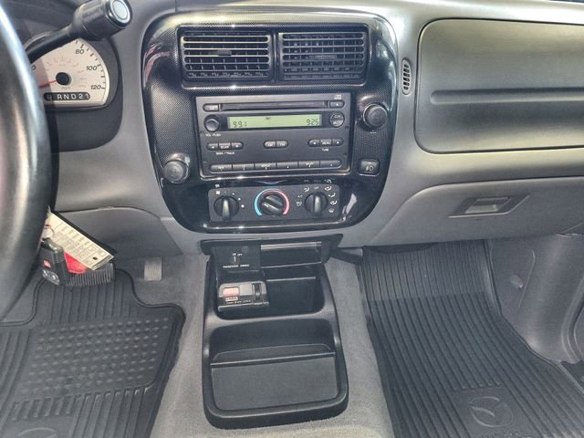 Used 2004 MAZDA B-Series Pickup 2WD Regular Cab B3000 w/ Convenience Pkg image 17