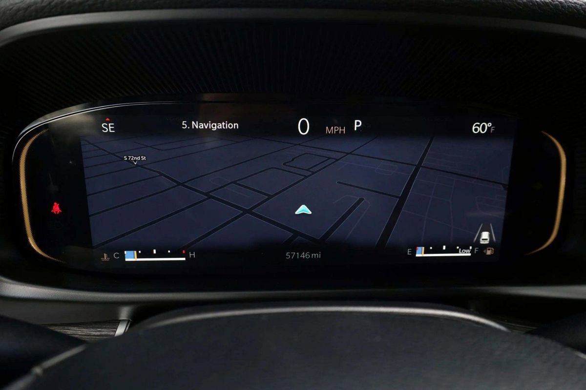 Used 2024 Jeep Wagoneer Series II w/ Flexible Seating Group RWD image 34