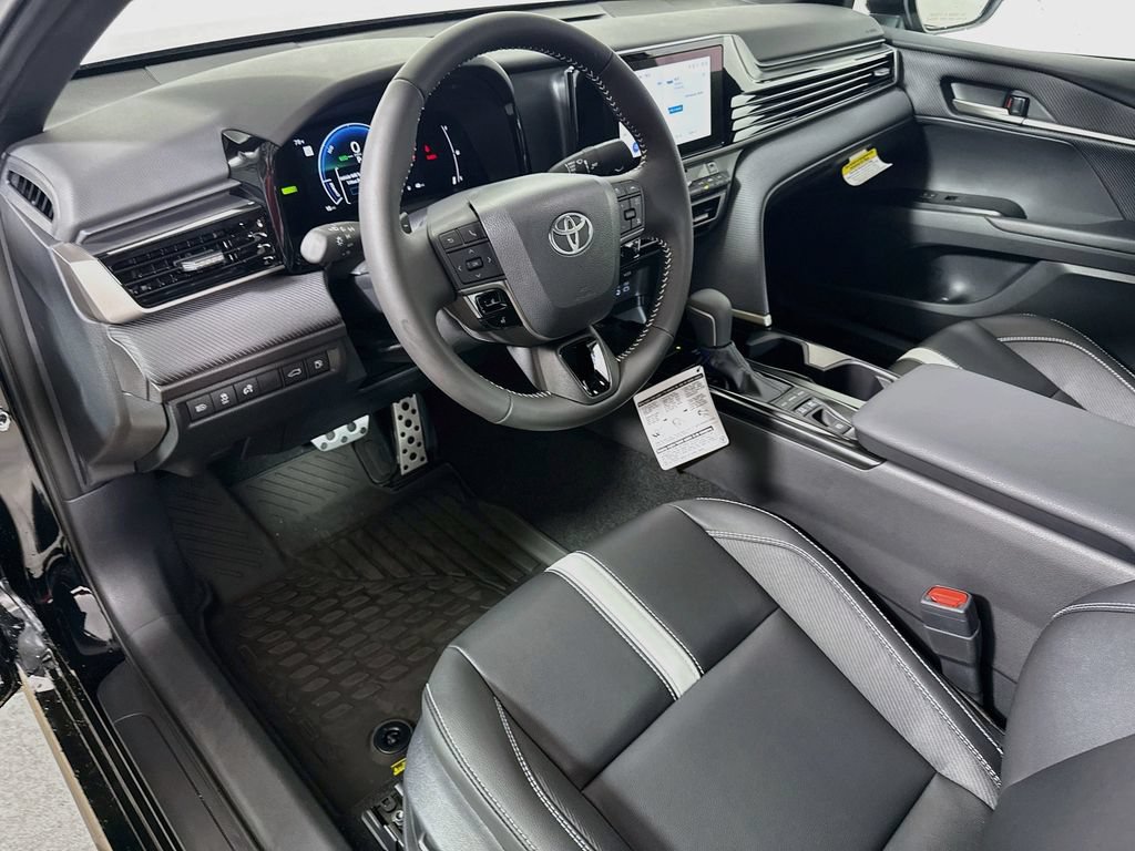 New 2026 Toyota Camry SE w/ Convenience Package FWD image 9