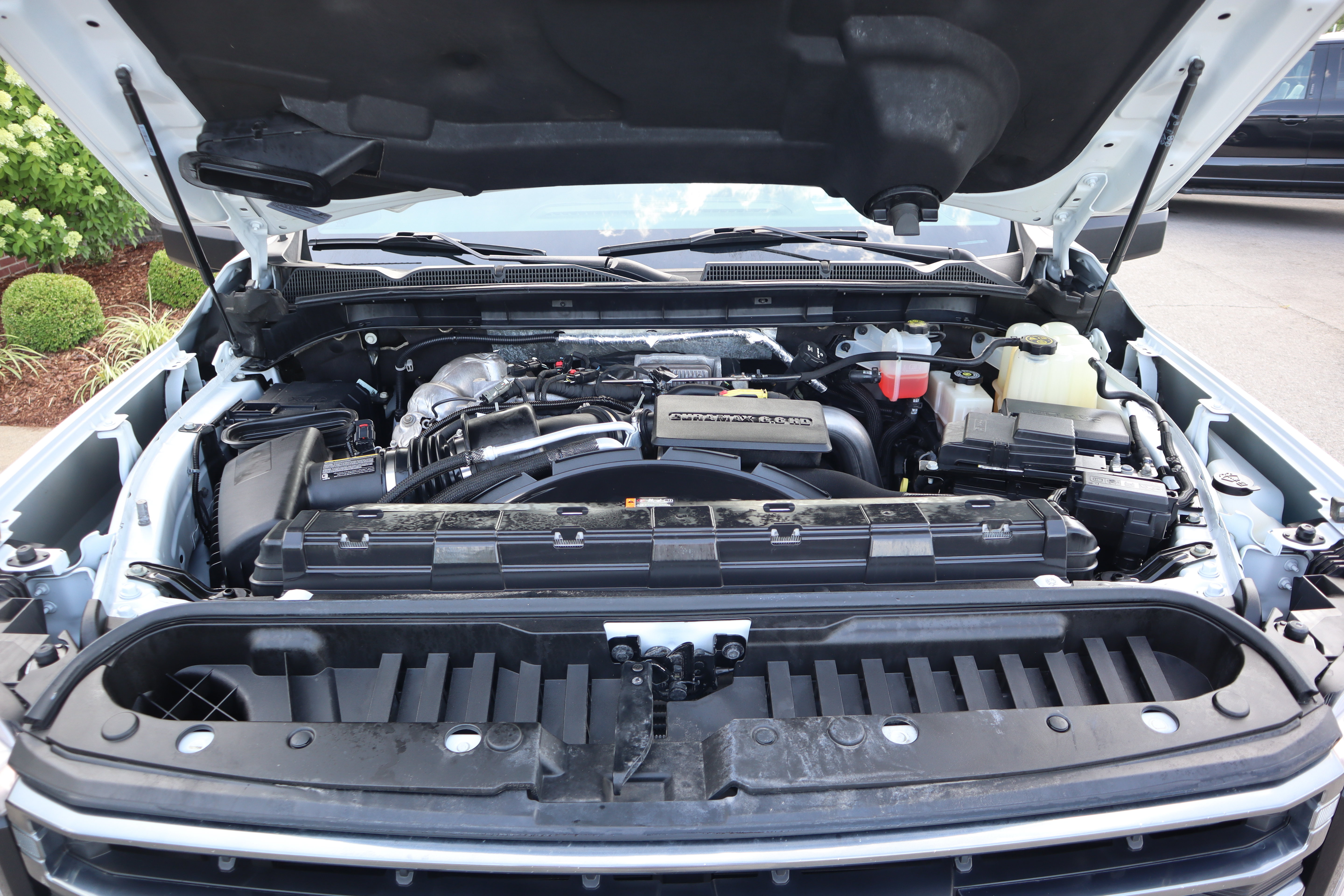 Used 2022 GMC Sierra 2500 AT4 w/ AT4 Premium Plus Package AWD/4WD image 40