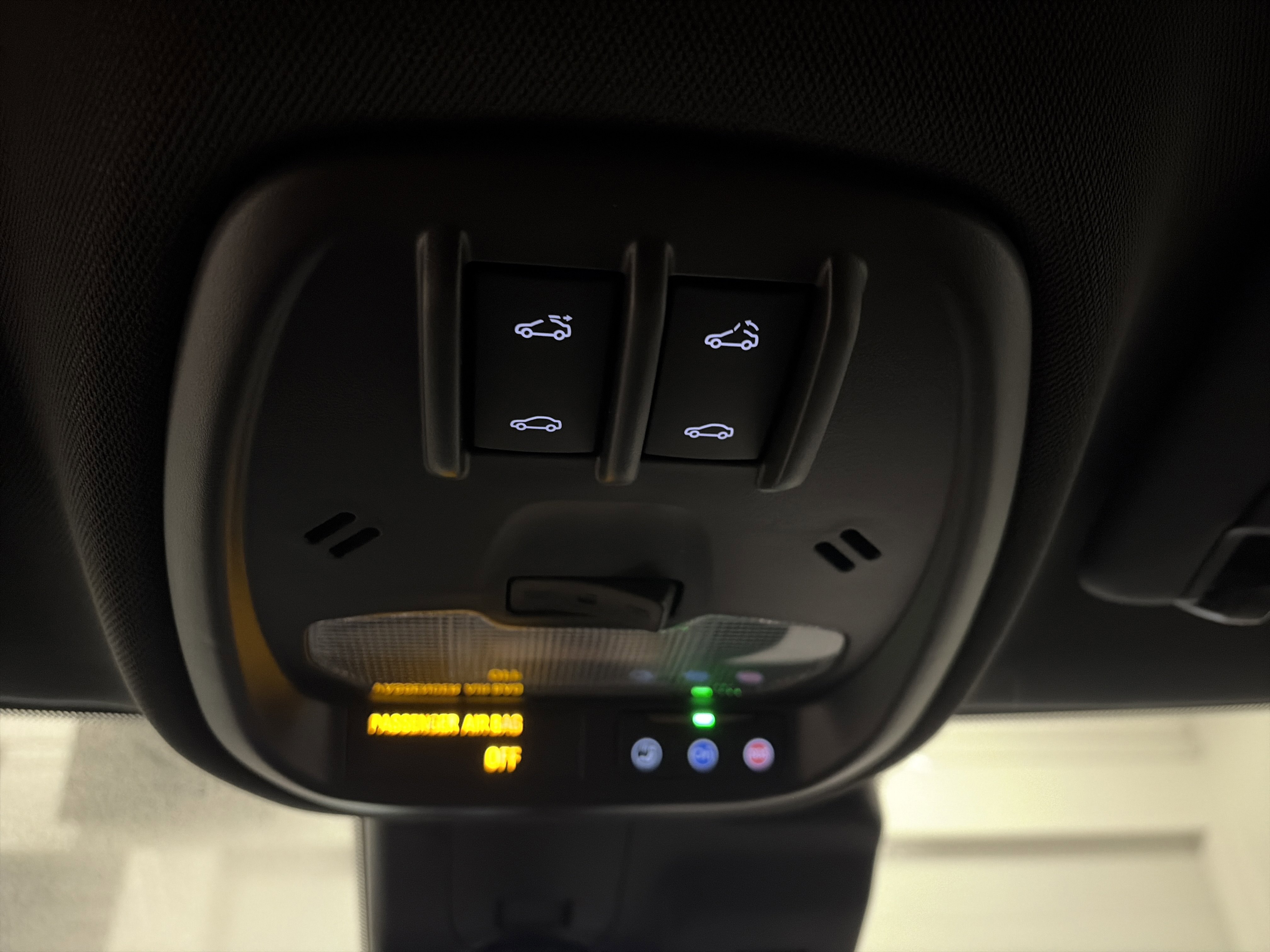 New 2026 Chevrolet Trax RS w/ Sunroof Package image 24