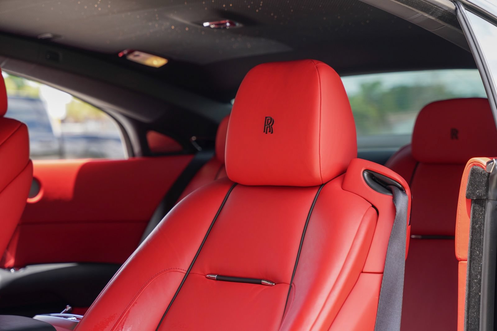 Used 2020 Rolls-Royce Wraith RWD image 20