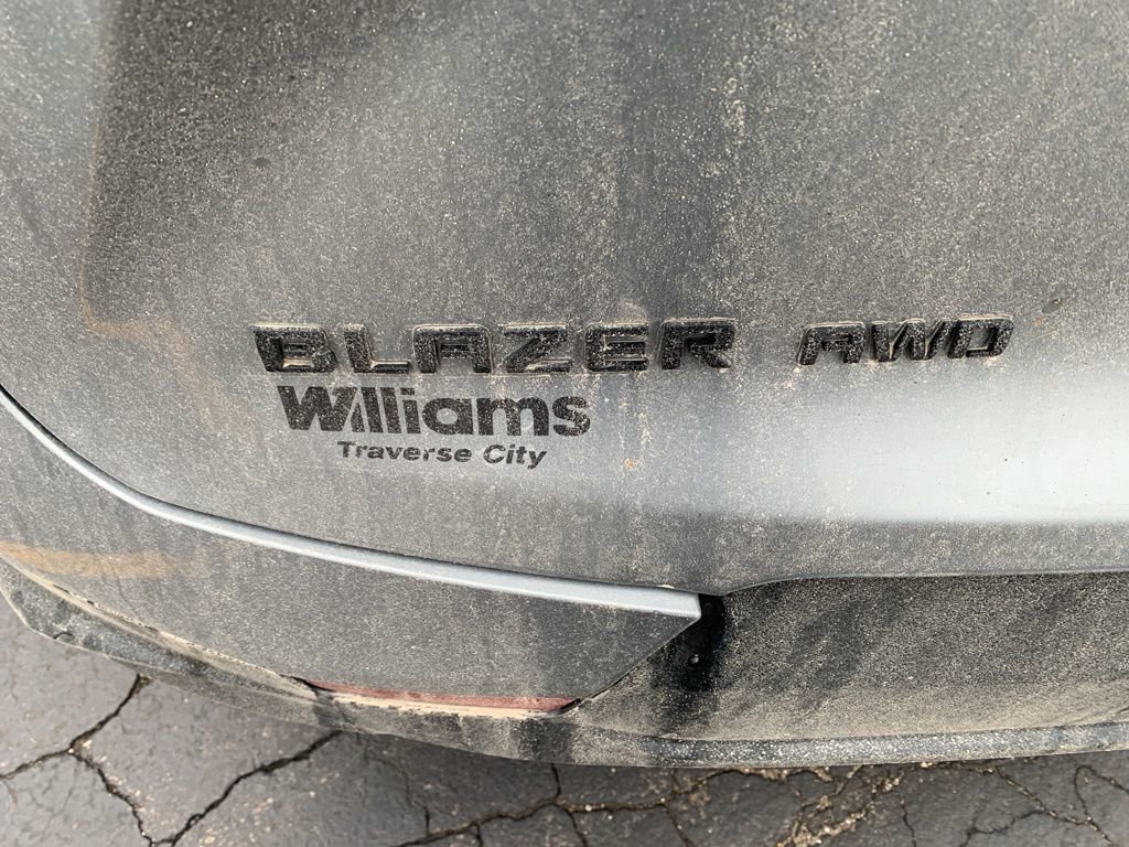 Used 2023 Chevrolet Blazer RS w/ LPO, Floor Liner Package image 4