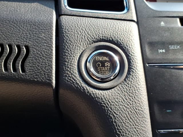 Used 2019 Ford Taurus SEL w/ Equipment Group 201A FWD image 22
