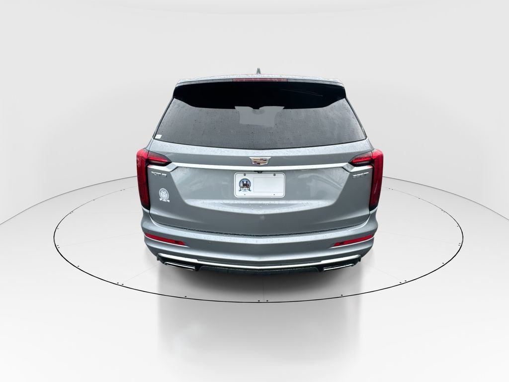 Used 2024 Cadillac XT6 Luxury image 7