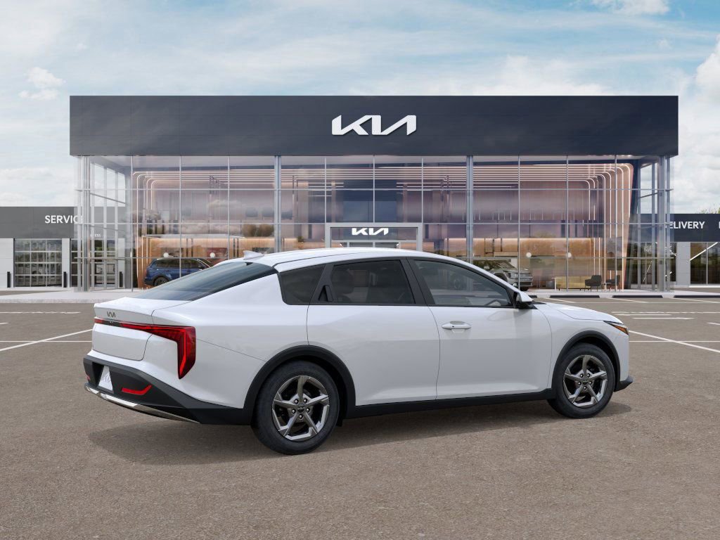 New 2026 Kia K4 LXS image 26