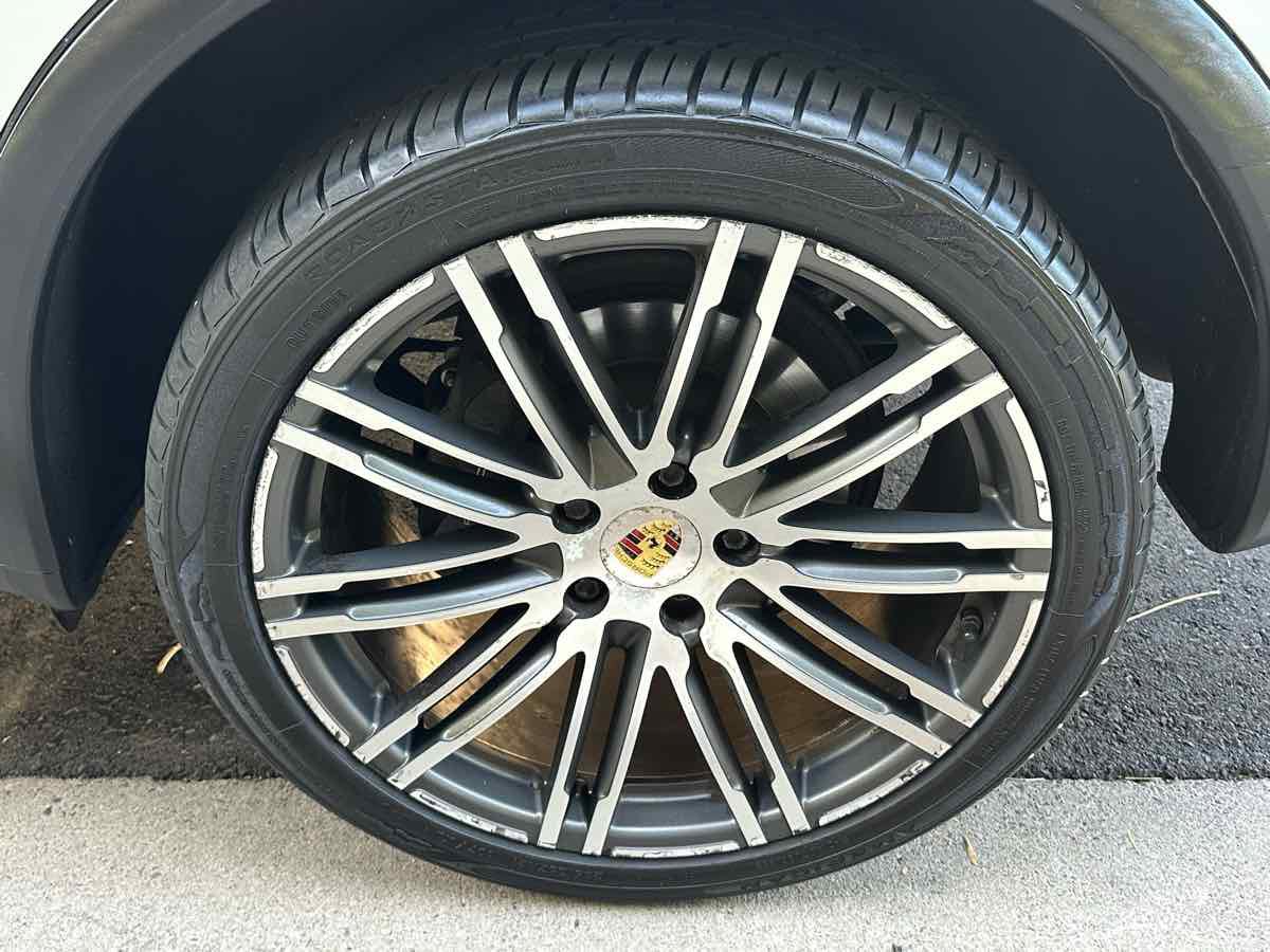 Used 2016 Porsche Cayenne AWD/4WD image 57