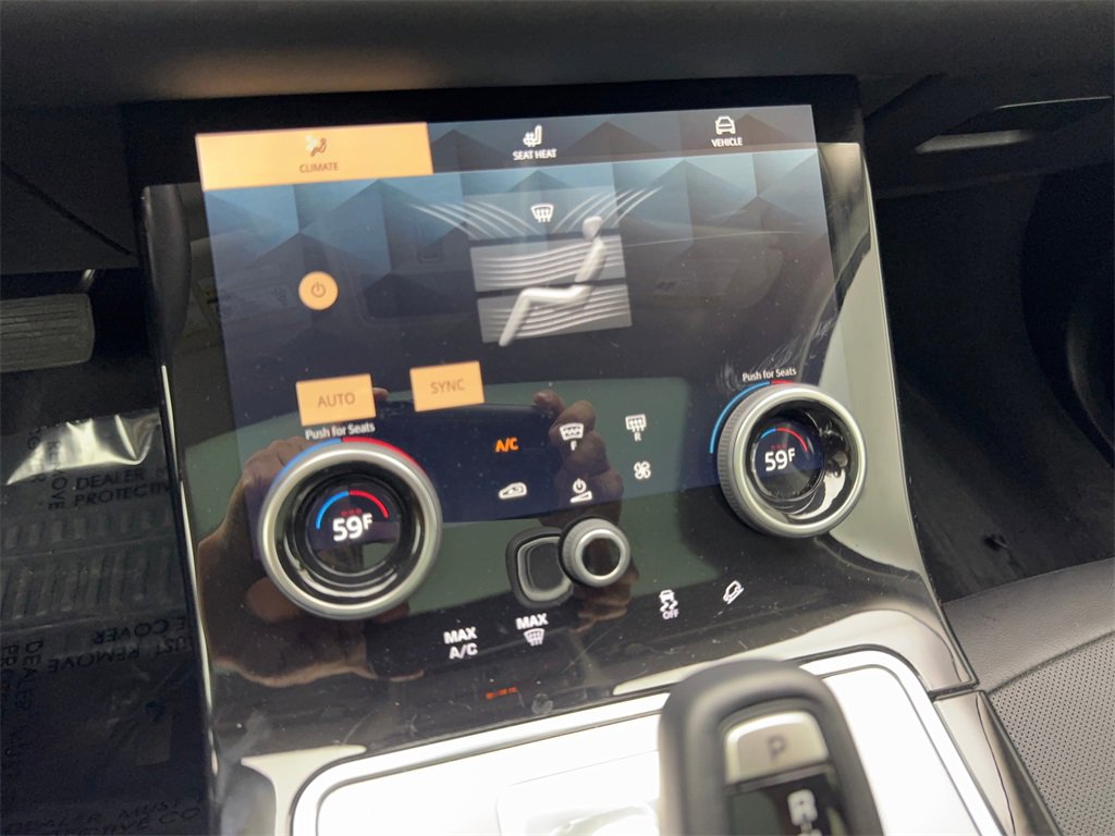 Used 2023 Land Rover Range Rover Evoque SE image 64