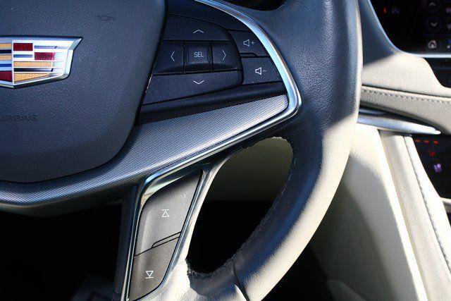 Used 2024 Cadillac XT5 Premium Luxury w/ Technology Package FWD image 16