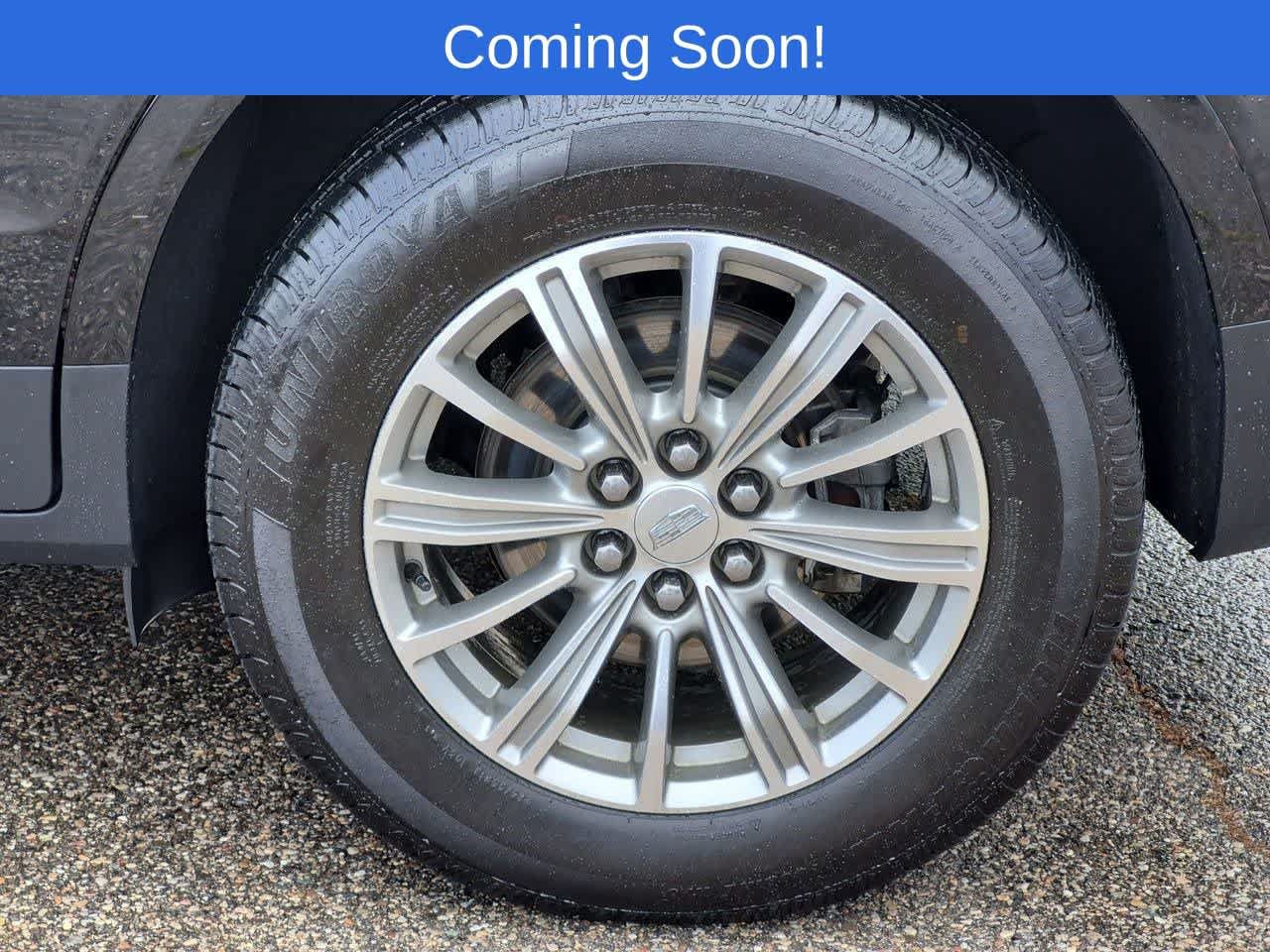 Used 2018 Cadillac XT5 Luxury w/ Driver Awareness Package AWD/4WD image 13