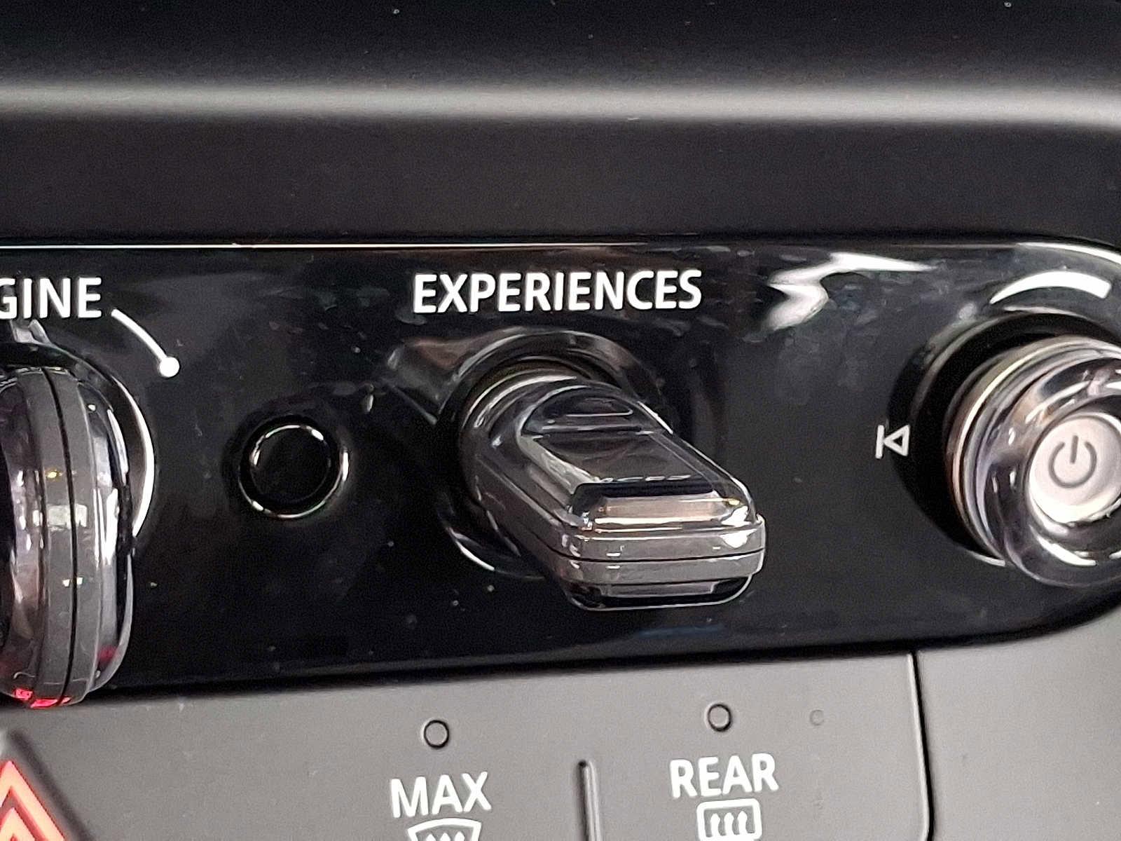 Used 2025 MINI Cooper S image 25