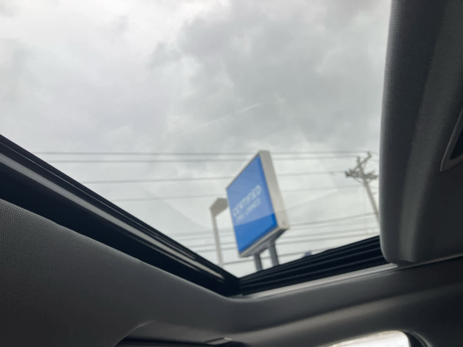 New 2026 GMC Sierra 1500 SLT w/ SLT Premium Package image 24