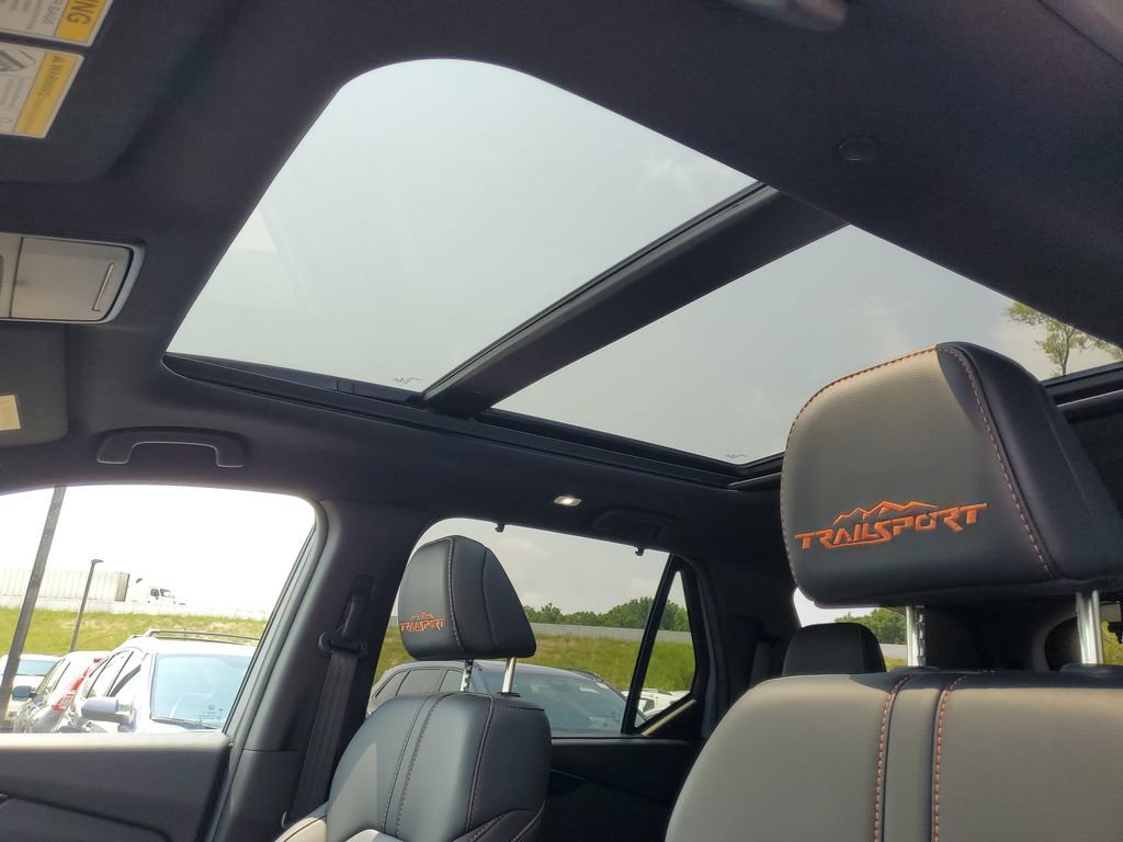 Certified 2025 Honda Pilot TrailSport image 13