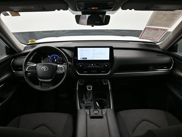Certified 2025 Toyota Grand Highlander AWD image 27