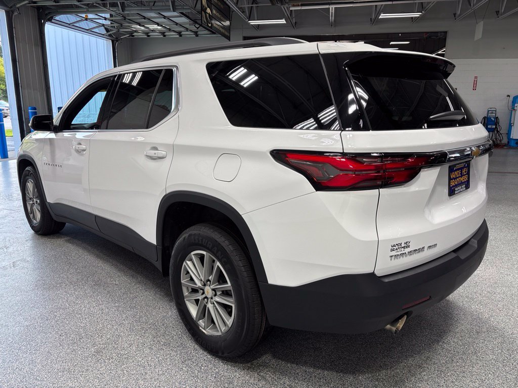 Used 2023 Chevrolet Traverse LT AWD/4WD image 5