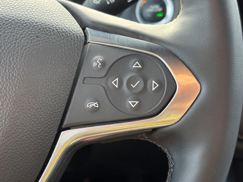 Certified 2023 Chevrolet Traverse LT FWD image 19
