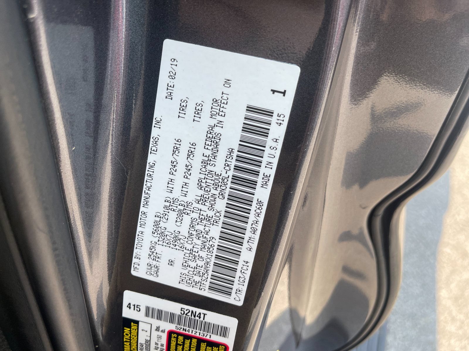 Used 2019 Toyota Tacoma SR5 AWD/4WD image 30