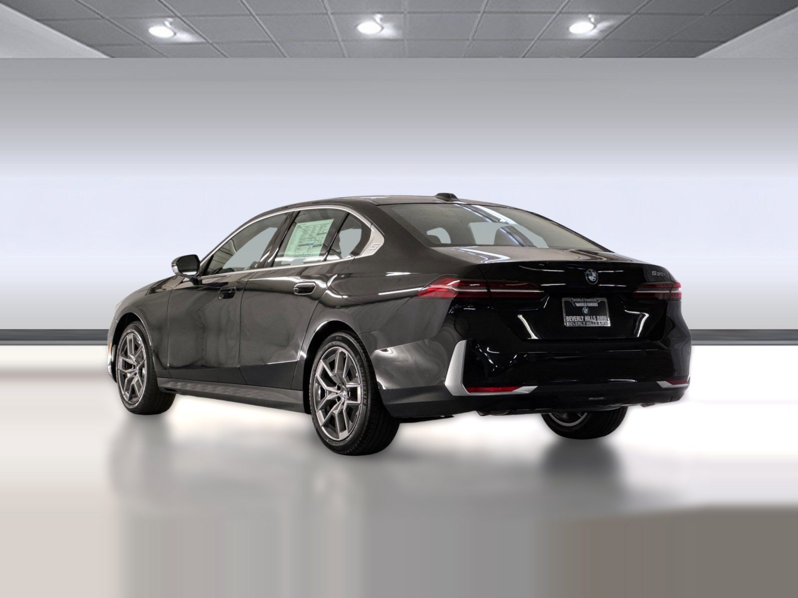 Used 2026 BMW 530i w/ Premium Package RWD image 3