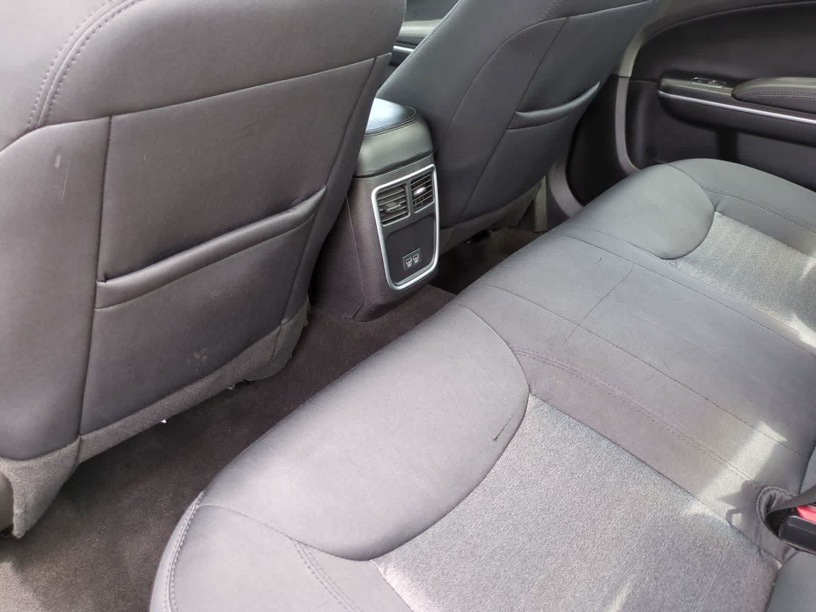 Used 2020 Chrysler 300 Touring w/ Sport Appearance Package RWD image 17